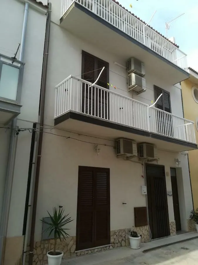 马尔扎梅米Il Piccolo Porto住宿加早餐旅馆 0*, 马尔扎梅米
